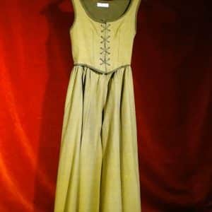 Ensemble de paysanne