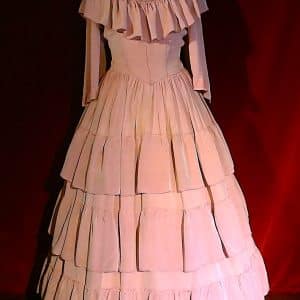 Robe à crinoline rose